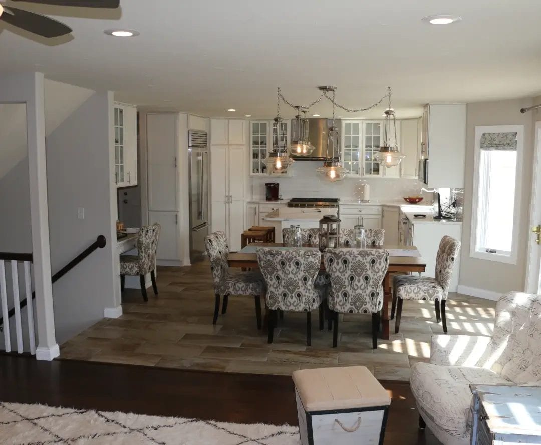 after_distant_shot_of_kitchen_1